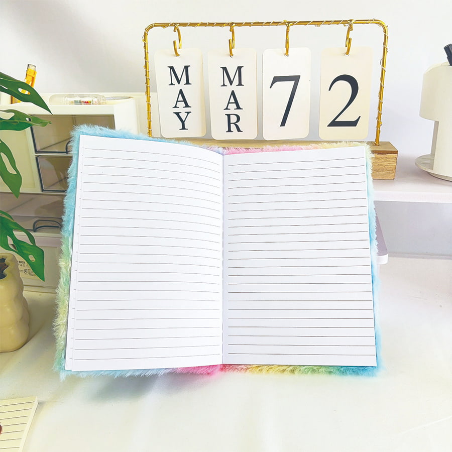 А5 Слатка плишана свеска из дневника малог чудовишта